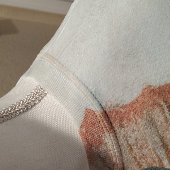 Virgen de Guadalupe Tshirt - Picture 6 of 9